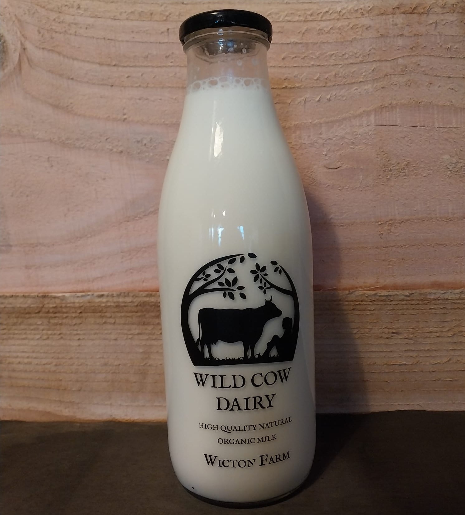 Organic raw milk | Local Collection
